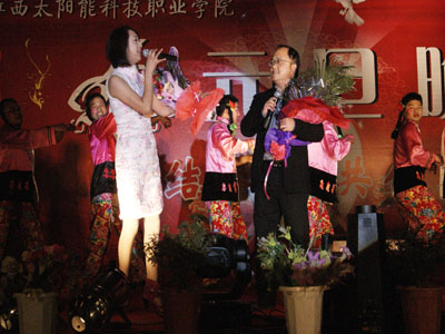 欢乐烟花老总_深圳欢乐海岸烟花图片(3)